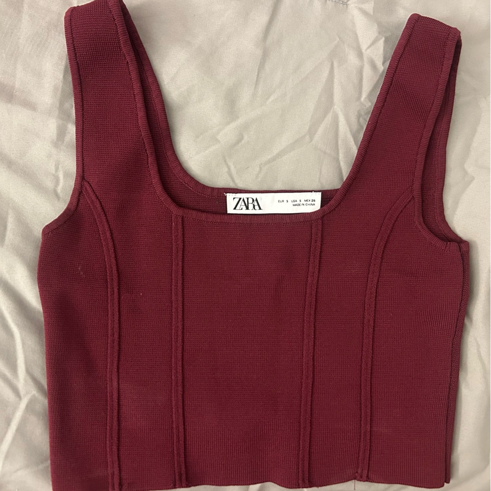 Zara Red Sleeveless Fitted Crop Tank Top